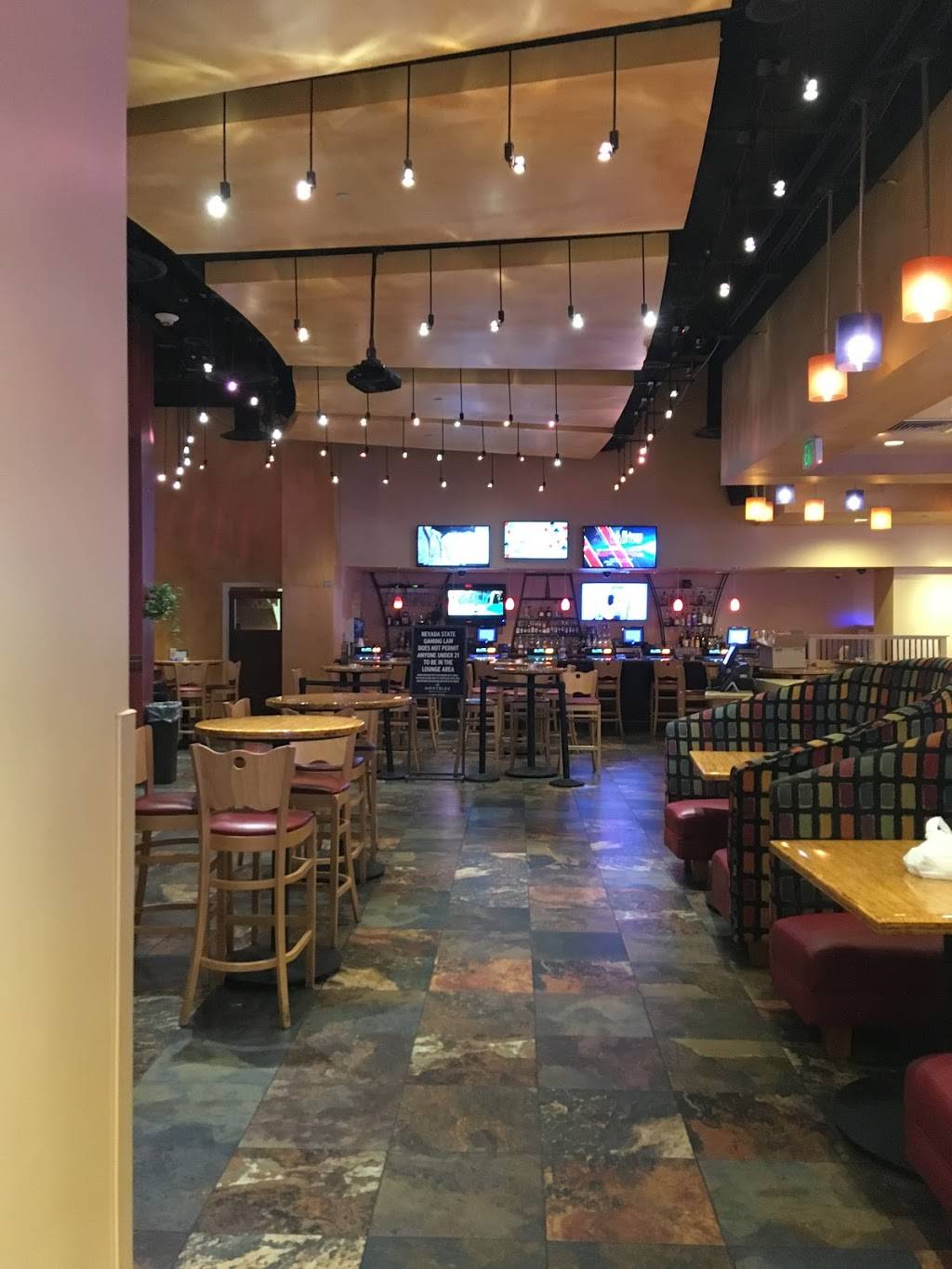 Cafe Del Soul | restaurant | 55 US-50, Stateline, NV 89449, USA | 7755883515 OR +1 775-588-3515