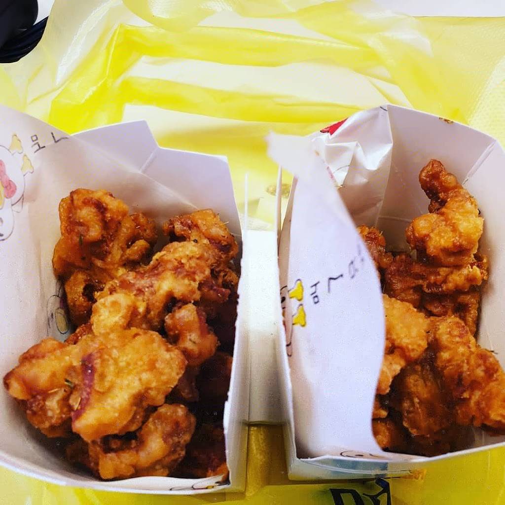 Call A Chicken(Sc) | meal takeaway | 4218 Lawrence Ave E, Scarborough, ON M1E 4X9, Canada | 6478771269 OR +1 647-877-1269