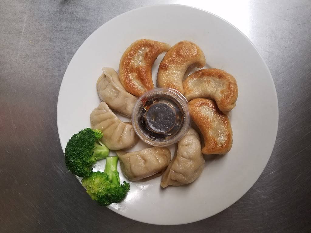 China Wok | restaurant | 1505 Lynnhaven Pkwy # 1345, Virginia Beach, VA 23453, USA | 7573683388 OR +1 757-368-3388