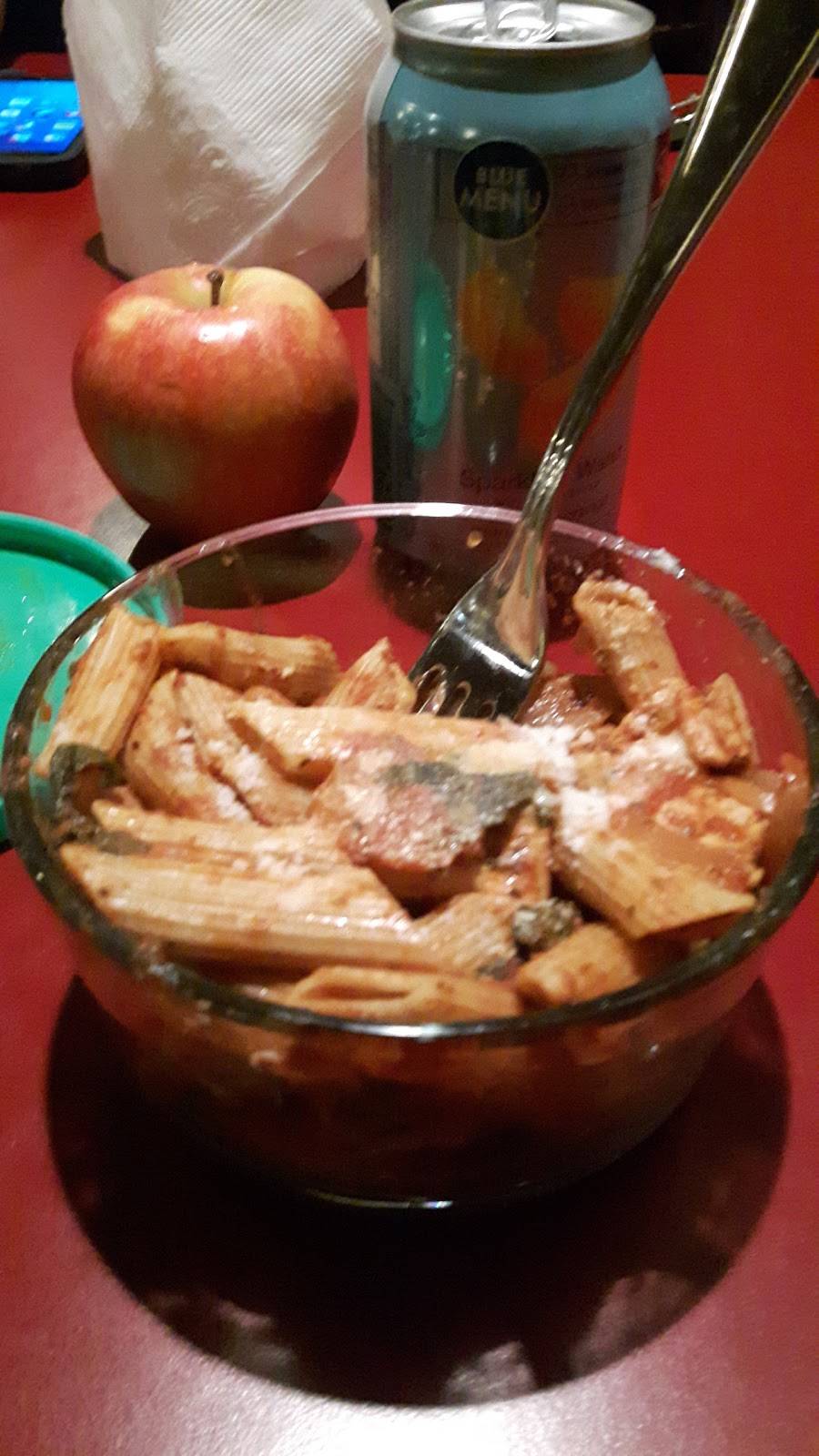 Cosy Restaurant & Tavern | restaurant | 361 Lake St, St. Catharines, ON L2N 4H5, Canada | 9059342501 OR +1 905-934-2501