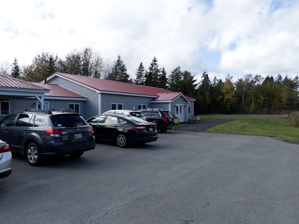 The Lobster Crate | restaurant | 95 County Rd, Perry, ME 04461, USA | 2078534822 OR +1 207-853-4822