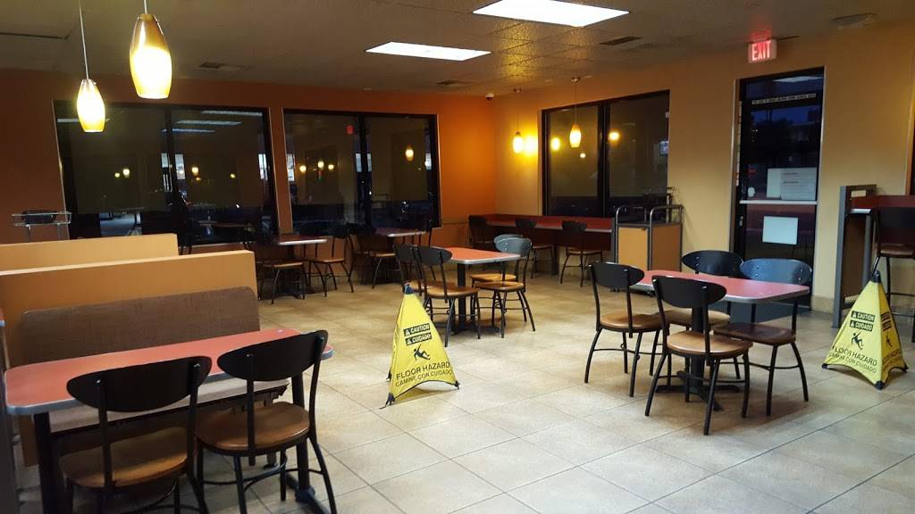 Jack in the Box | restaurant | 111 E 223rd St, Carson, CA 90745, USA | 3105183025 OR +1 310-518-3025