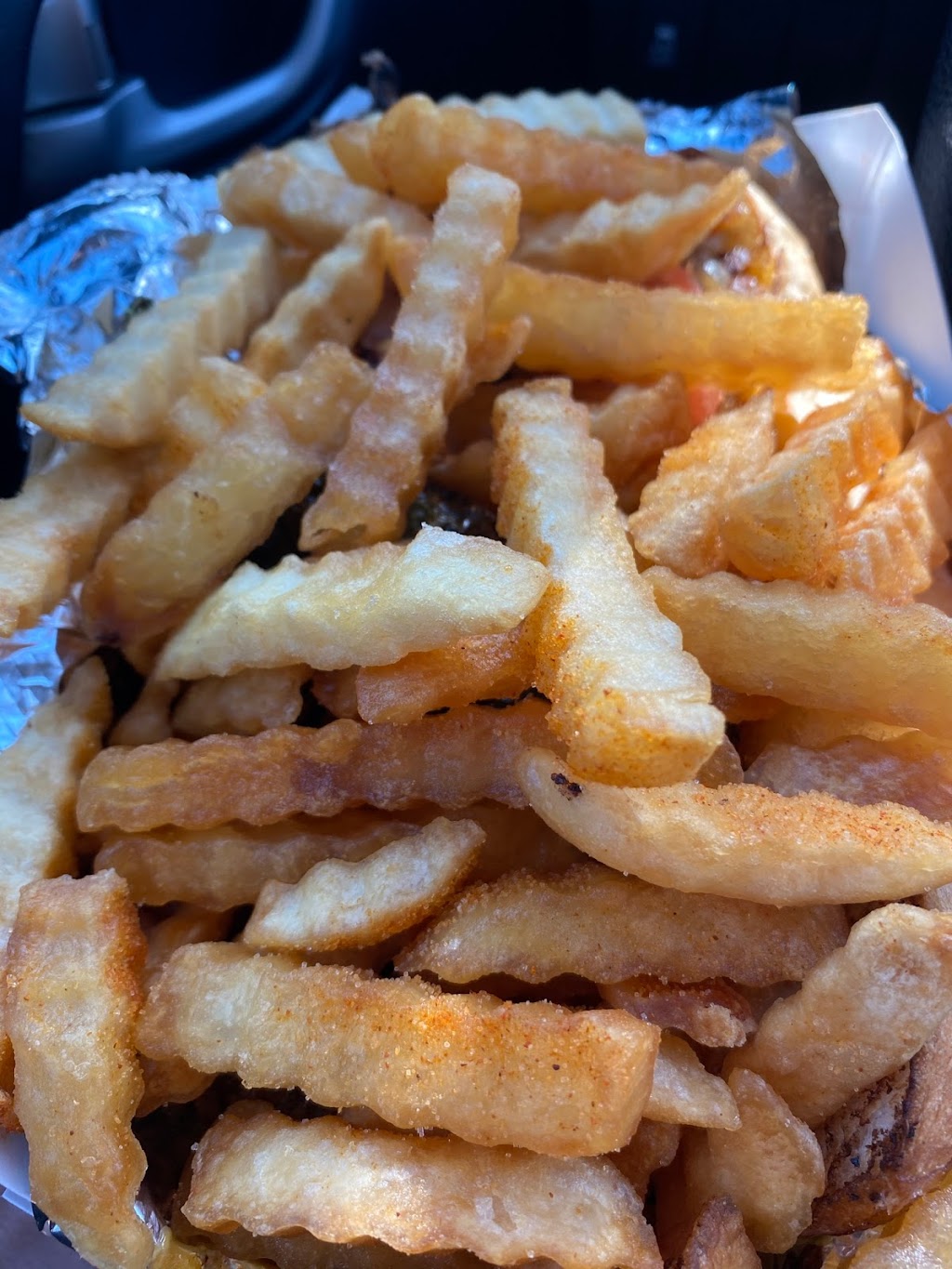 Marky’s Munchery | restaurant | 6555 Little River Turnpike, Alexandria, VA 22312, USA | 2024681114 OR +1 202-468-1114