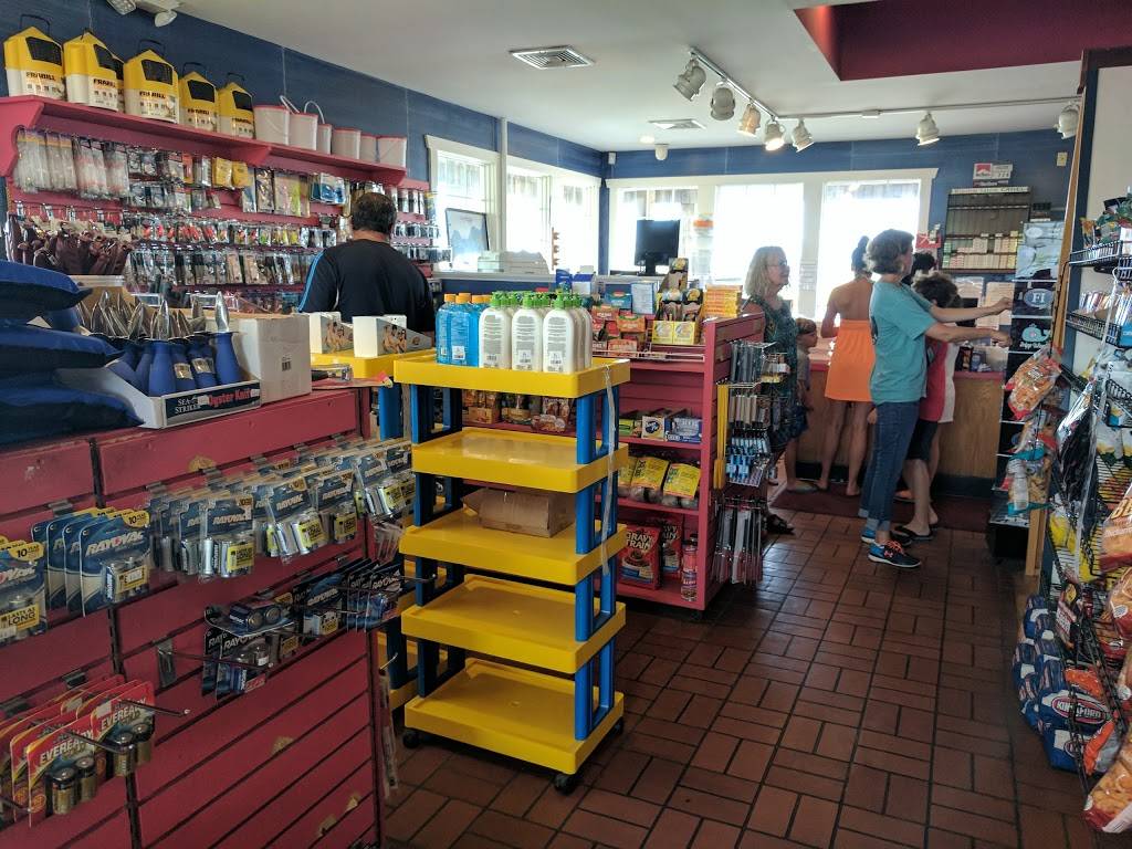 Marina Store and Deli | restaurant | Bonito Dr, Fripp Island, SC 29920, USA | 8438381517 OR +1 843-838-1517