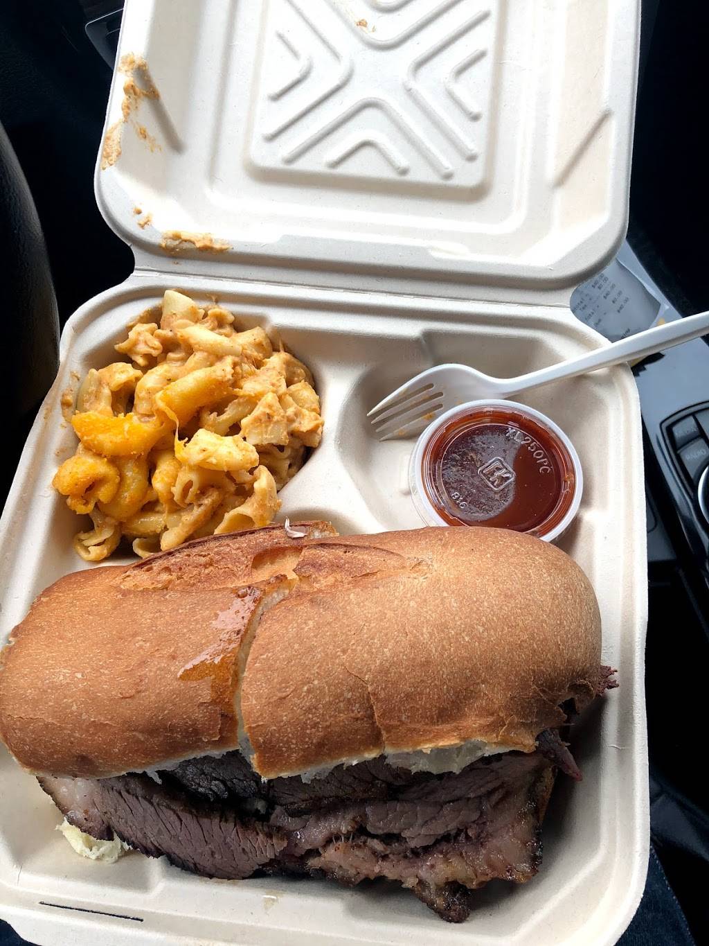 Gorilla Barbeque | restaurant | 2145 Cabrillo Hwy, Pacifica, CA 94044, USA | 6503597427 OR +1 650-359-7427