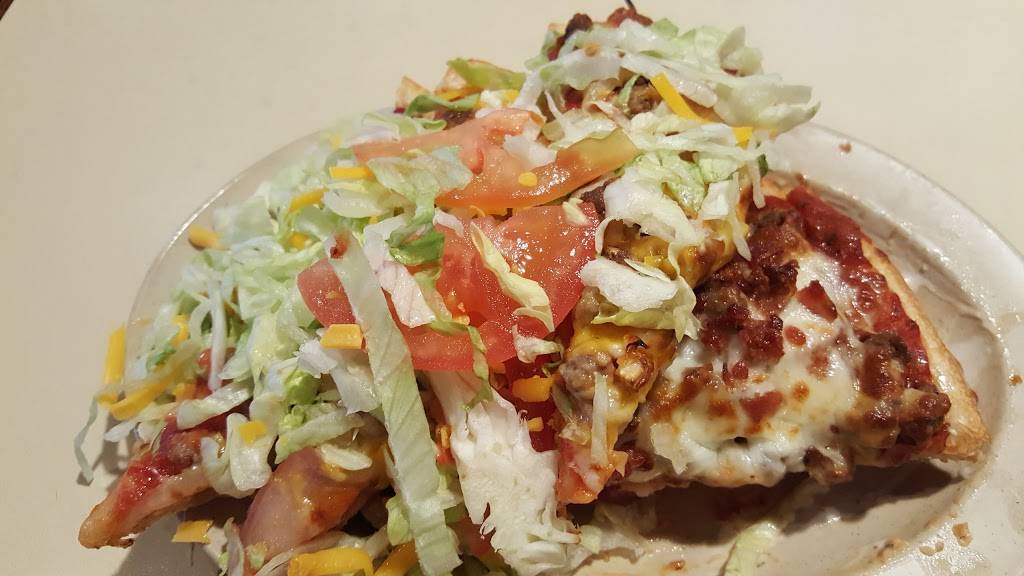 Godfathers Pizza | restaurant | 6716 Madison Ave, Fair Oaks, CA 95628, USA | 9169651318 OR +1 916-965-1318