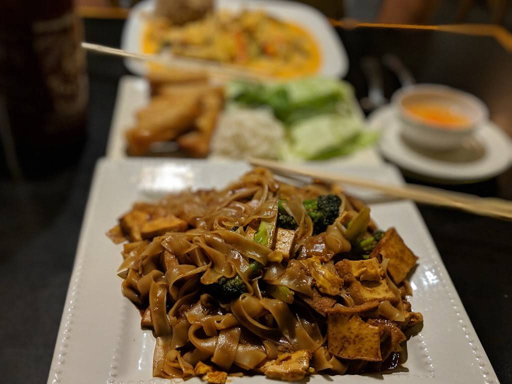 Lemongrass | restaurant | 20 Kainehe St, Kailua, HI 96734, USA | 8082610222 OR +1 808-261-0222