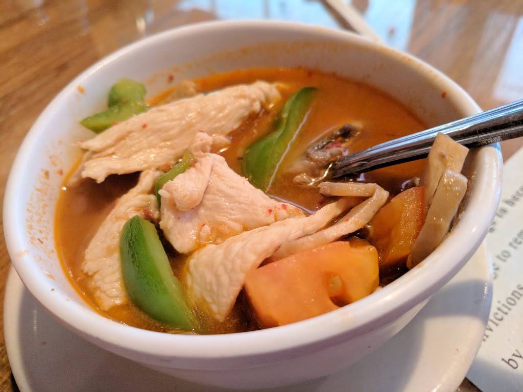 Bai Mai Thai | restaurant | 1541 E Lafayette St, Detroit, MI 48207, USA | 3135678424 OR +1 313-567-8424