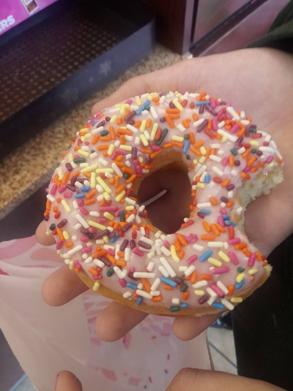 Dunkin | bakery | 8291 Dani Dr, Fort Myers, FL 33966, USA | 2399319850 OR +1 239-931-9850