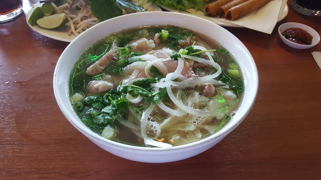 Pho Island Restaurant | restaurant | 3055 S Archibald Ave # F, Ontario, CA 91761, USA | 9099302300 OR +1 909-930-2300
