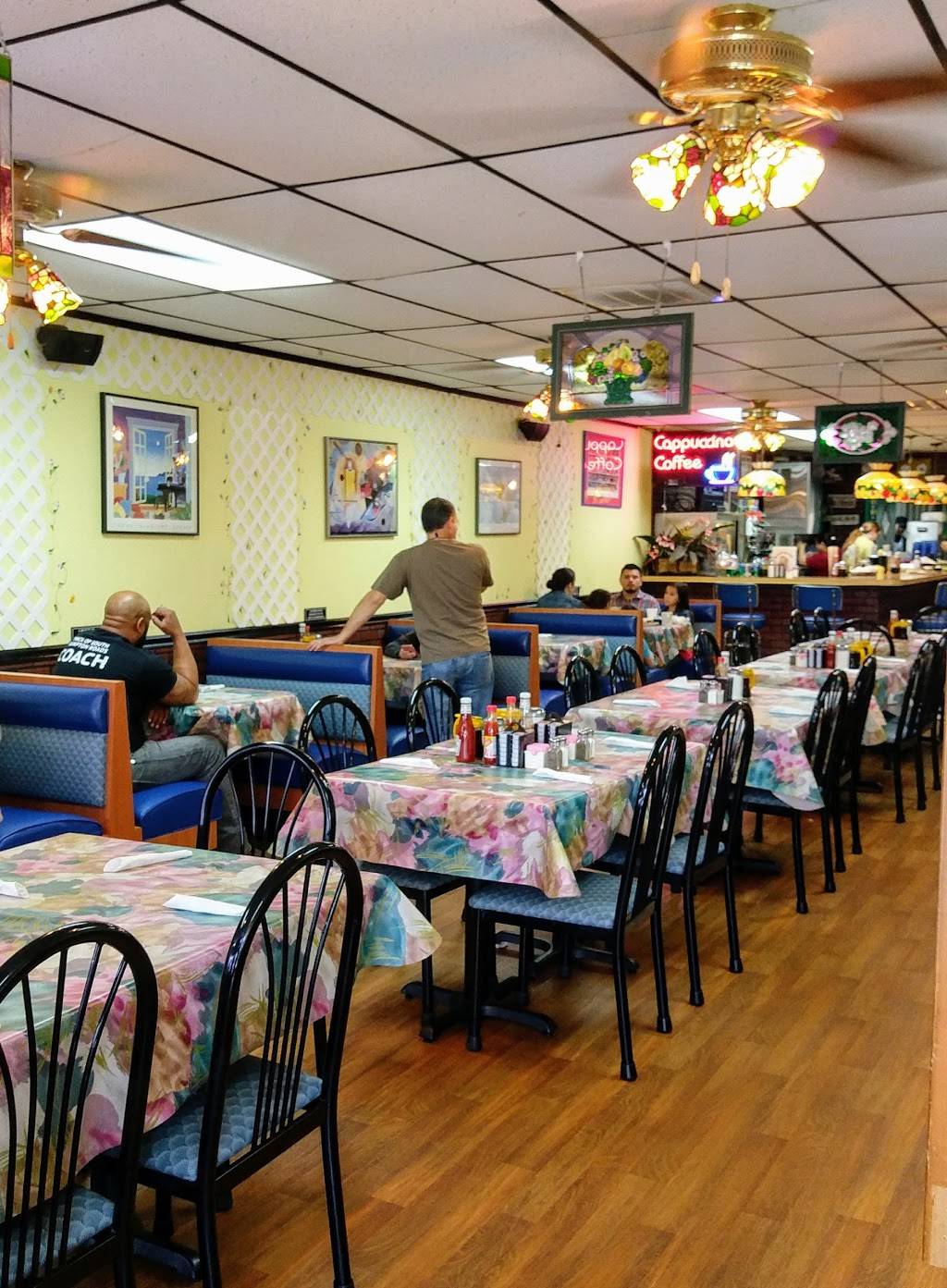 Sunrise Breakfast Shoppe | restaurant | 222 N Battlefield Blvd, Chesapeake, VA 23320, USA | 7574369534 OR +1 757-436-9534