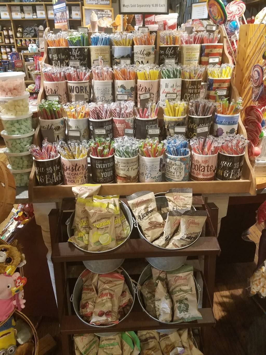 Cracker Barrel Old Country Store | restaurant | 6233 Heimos Industrial Park Dr, St. Louis, MO 63129, USA | 3144168880 OR +1 314-416-8880