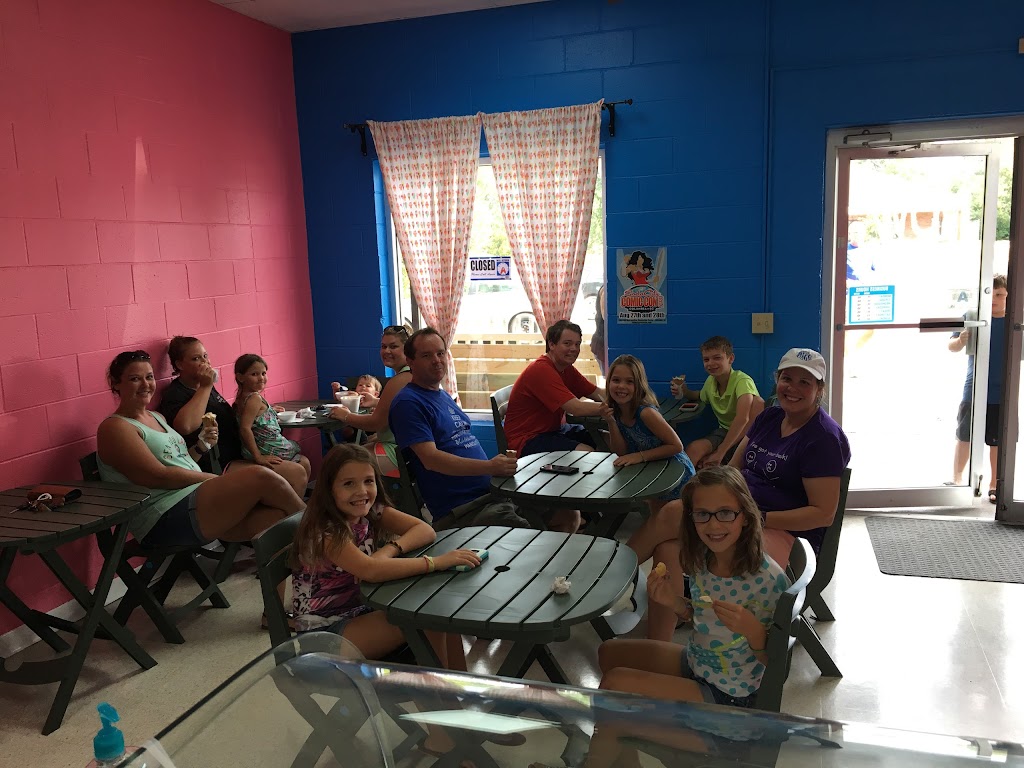 Sweet Peas Ice Cream Parlor | meal takeaway | 412 McNulty St Suite B, Blythewood, SC 29016, USA | 8033182133 OR +1 803-318-2133