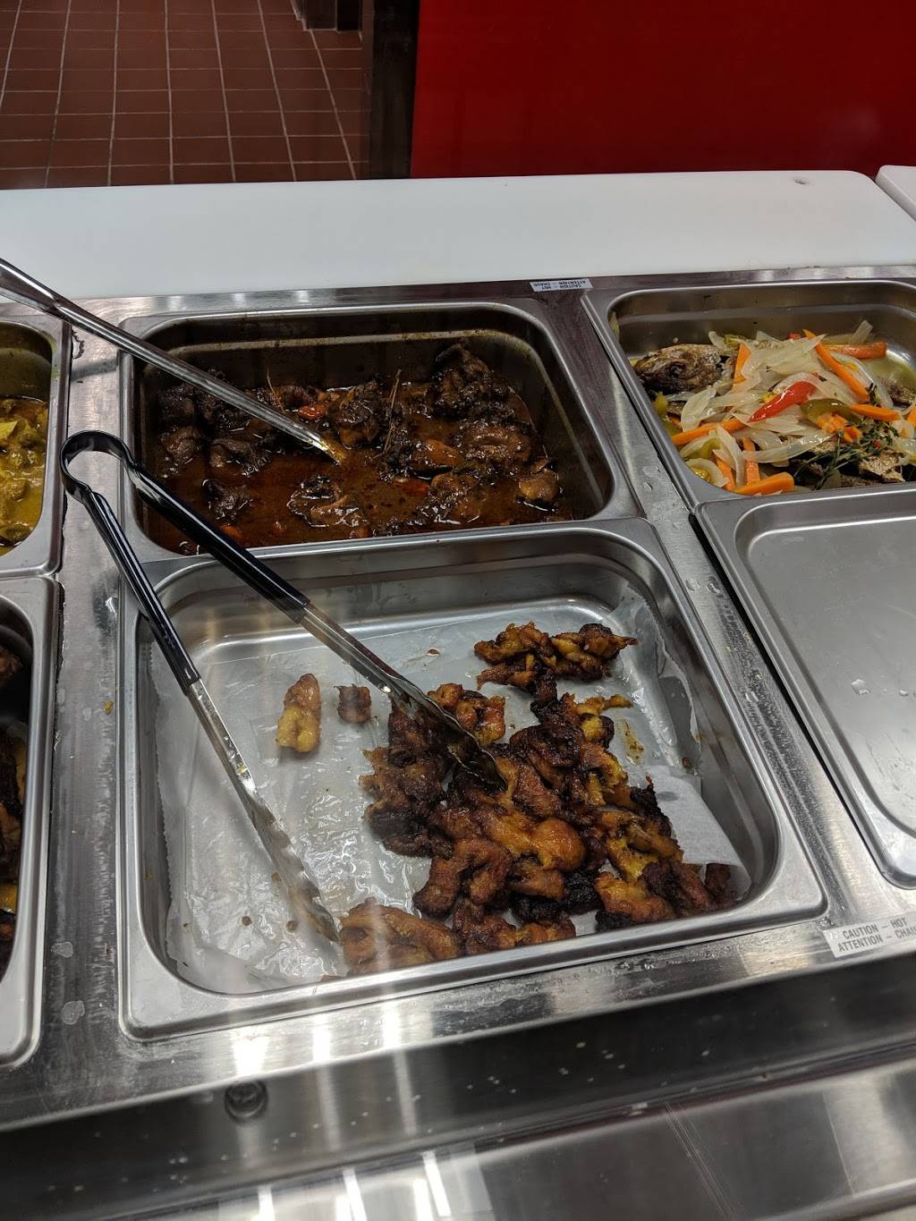 Dutch Pot Jamaican Restaurant | restaurant | 4095 Haverhill Rd, West Palm Beach, FL 33417, USA | 5615579952 OR +1 561-557-9952