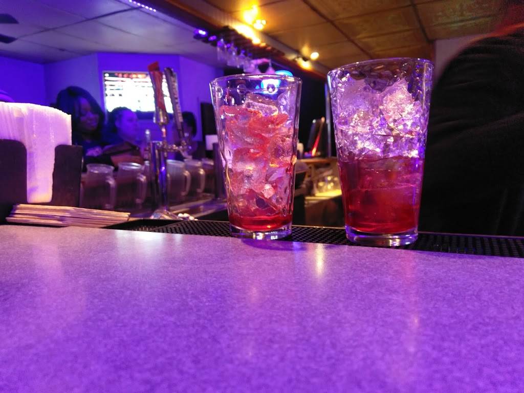 The Place | restaurant | 4859 E Harry St, Wichita, KS 67218, USA | 3166810054 OR +1 316-681-0054