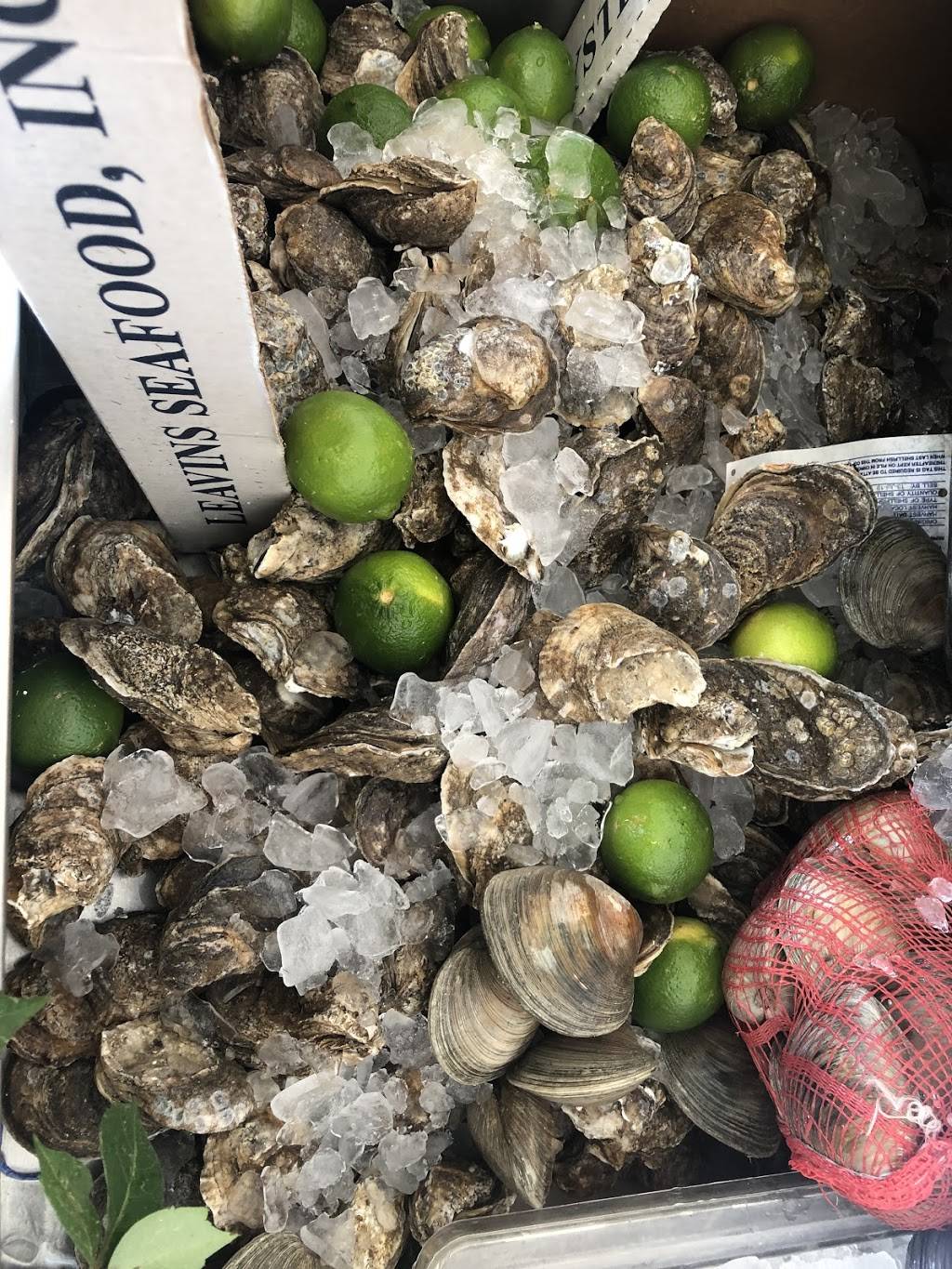 Lynn Blue Crab | restaurant | 2148 49th St S, Gulfport, FL 33707, USA | 7275924251 OR +1 727-592-4251