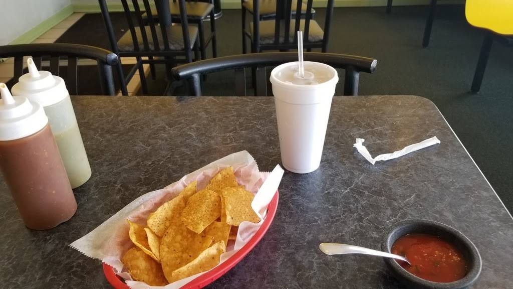 Gary Burritos | restaurant | 381 N Gary Ave, Carol Stream, IL 60188, USA | 6306906303 OR +1 630-690-6303