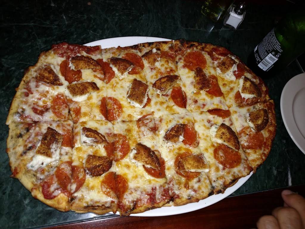 Giorgios | restaurant | 270 Granite St, Manchester, NH 03102, USA | 6032323323 OR +1 603-232-3323