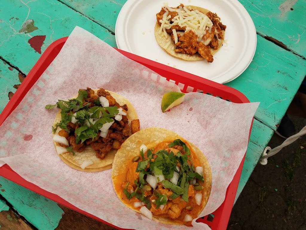 El nopalito | restaurant | 3423 SE Belmont St, Portland, OR 97214, USA | 5039898150 OR +1 503-989-8150