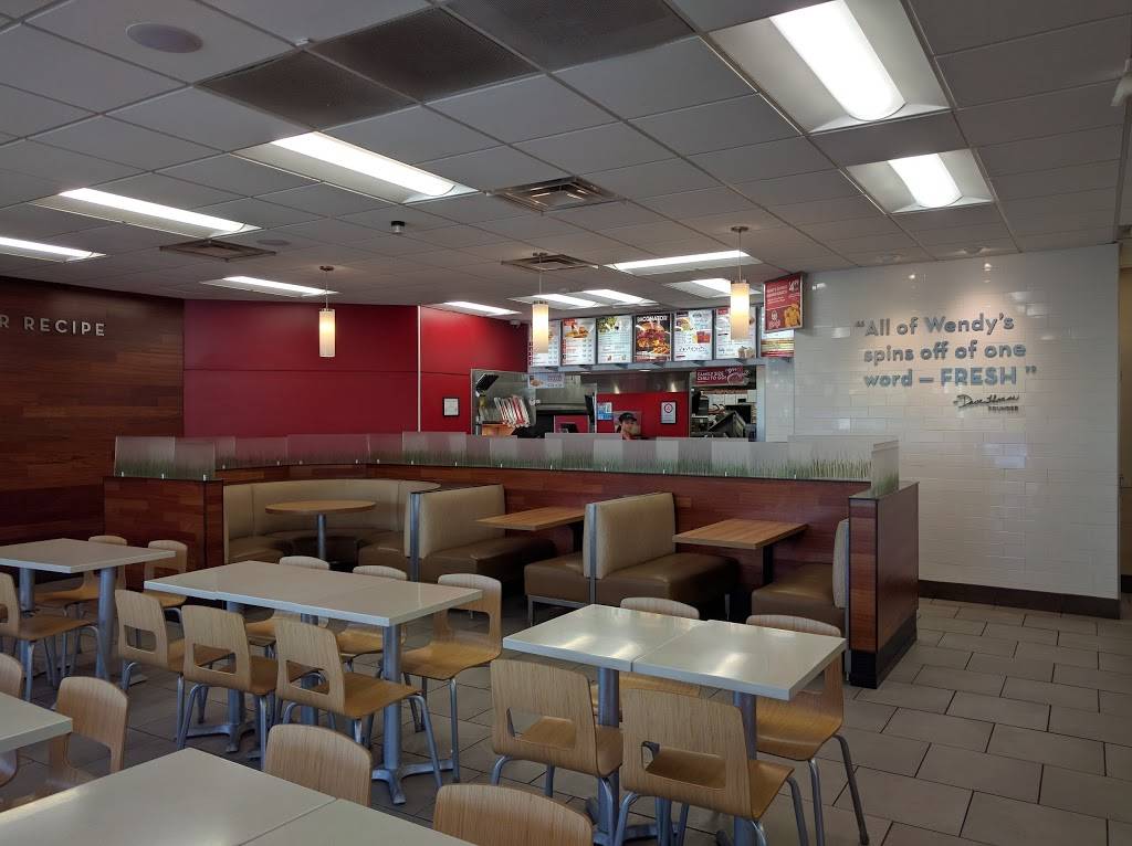 Wendys | restaurant | 70 Buckwalter Rd Suite 1050, Royersford, PA 19468, USA | 6109489518 OR +1 610-948-9518
