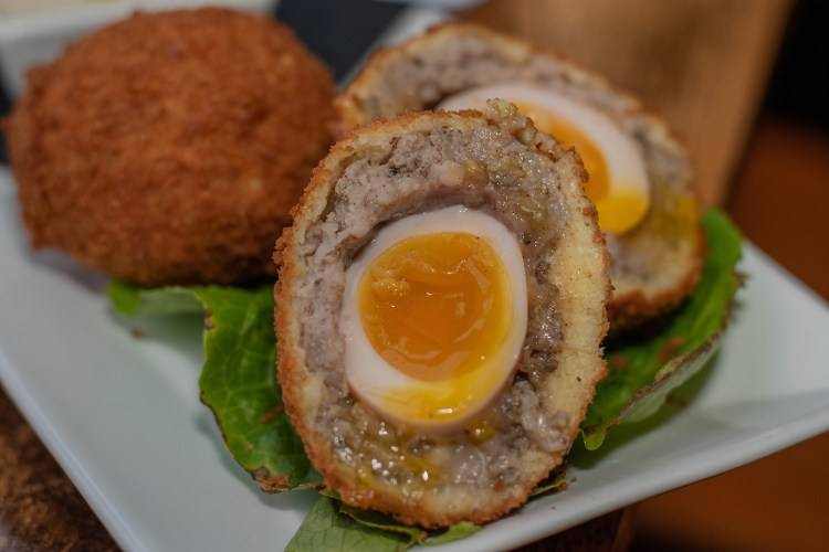 Finnegans Wake | restaurant | 305 South Ave, Springfield, MO 65806, USA | 4178691500 OR +1 417-869-1500