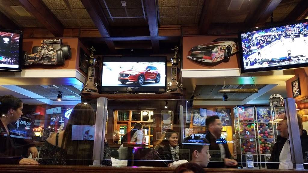 The Main Event | restaurant | 799 Old Country Rd, Plainview, NY 11803, USA | 5169355120 OR +1 516-935-5120