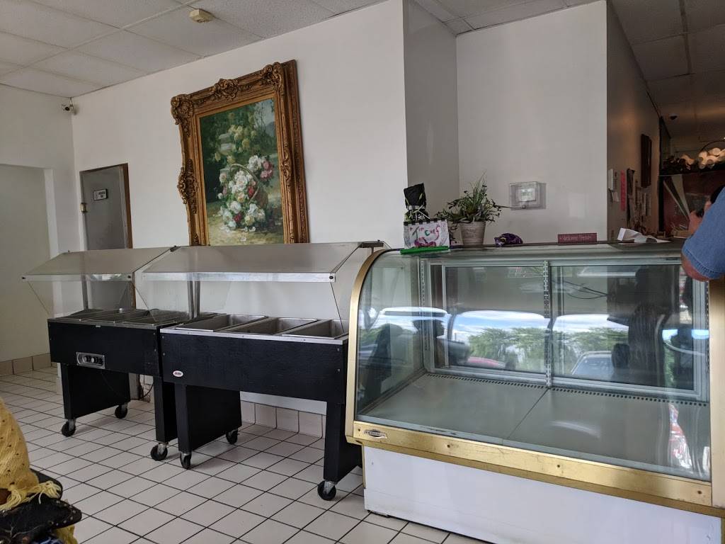 Burkey Family Restaurant | bakery | 670 Shiloh Springs Rd, Dayton, OH 45415, USA | 9372757127 OR +1 937-275-7127