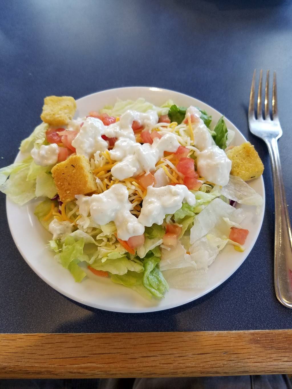 Bryants Off 6 | restaurant | 107 W Marengo Rd, Tiffin, IA 52340, USA | 3195452053 OR +1 319-545-2053