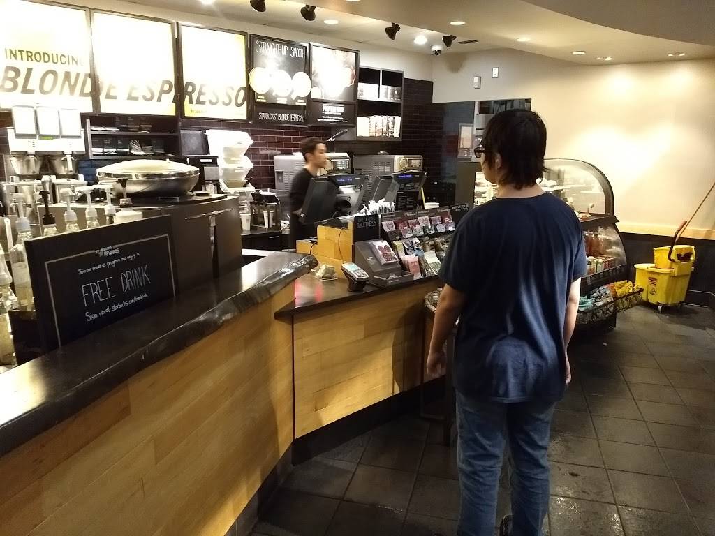 Starbucks | cafe | 2470 Pulaski Hwy, Newark, DE 19702, USA | 3028329295 OR +1 302-832-9295