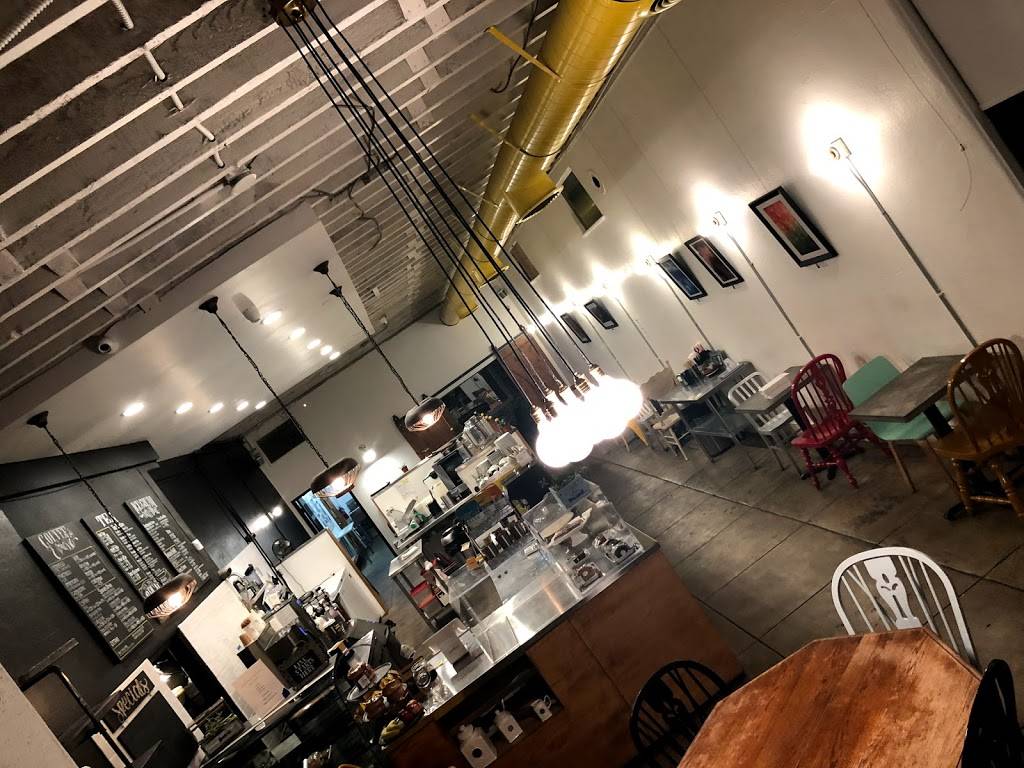 Naturewell Juice & Smoothies | cafe | 2029 Lake Ave, Altadena, CA 91001, USA | 6263987917 OR +1 626-398-7917