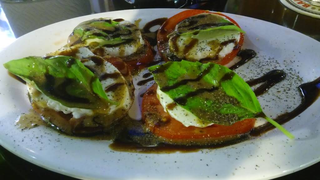 Empire State Pizza & Growlers | restaurant | 5000 Winters Chapel Rd, Atlanta, GA 30360, USA | 7706805516 OR +1 770-680-5516