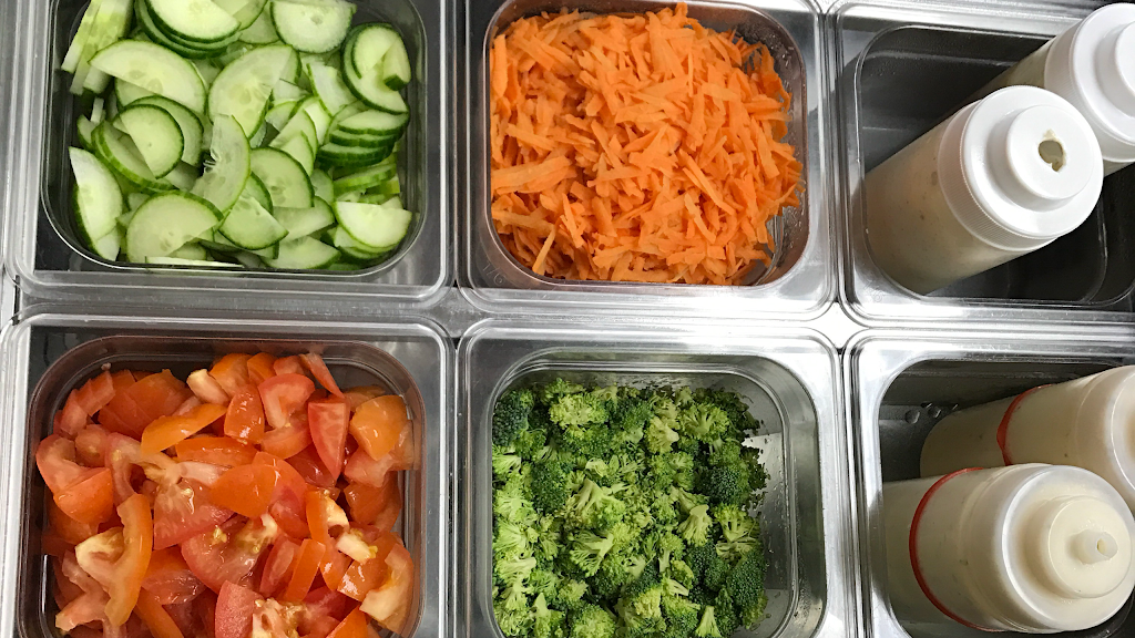 Artas Salad Bar And Grill | restaurant | 13462 Tecumseh Rd, Windsor, ON N8N 3N7, Canada | 5199791105 OR +1 519-979-1105