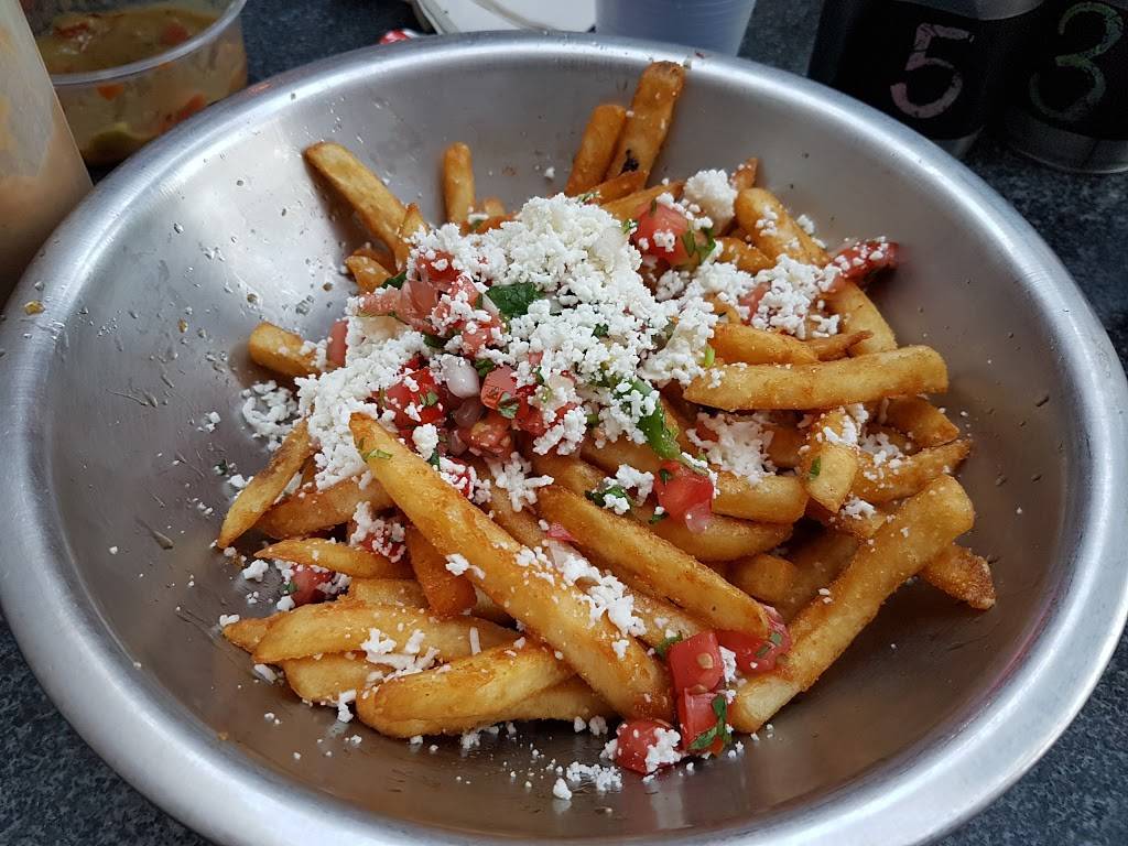 Pour Vida Latin Flavor | restaurant | 185 W Center Street Promenade, Anaheim, CA 92805, USA | 6572083889 OR +1 657-208-3889