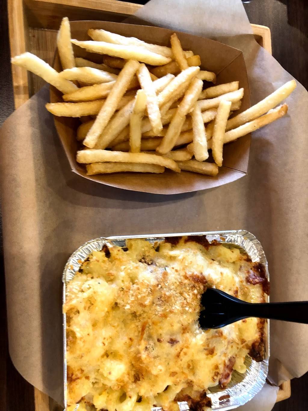 Elbows Mac N Cheese | restaurant | 3757 S Gilbert Rd, Gilbert, AZ 85297, USA | 4806565899 OR +1 480-656-5899