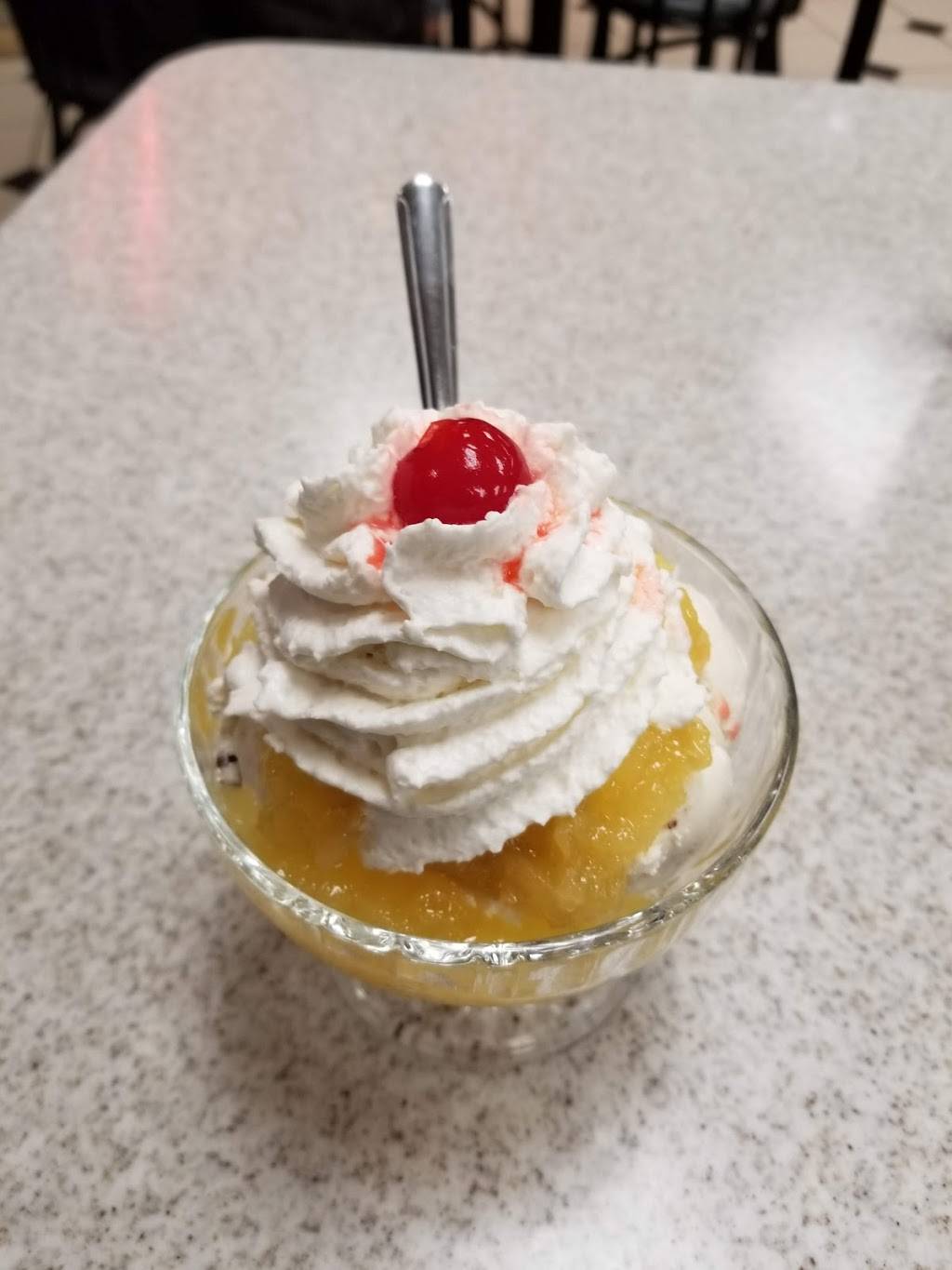 Oberweis Ice Cream and Dairy Store | restaurant | 30 Roselle Rd, Schaumburg, IL 60193, USA | 8475340544 OR +1 847-534-0544