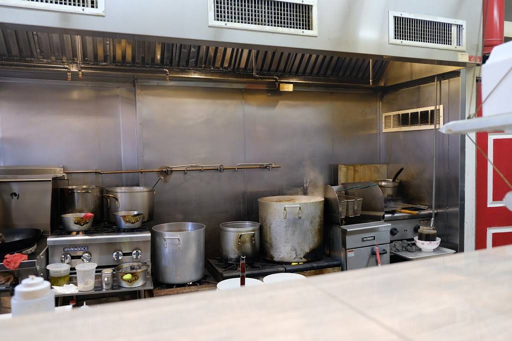 Yummy Pho | restaurant | 2012 N Broad St, Philadelphia, PA 19121, USA | 2157652157 OR +1 215-765-2157