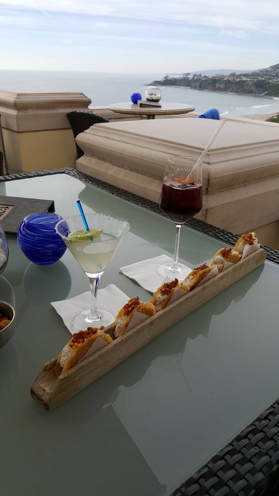 180blũ | night club | 1 Ritz Carlton Dr, Dana Point, CA 92629, USA | 9492402000 OR +1 949-240-2000