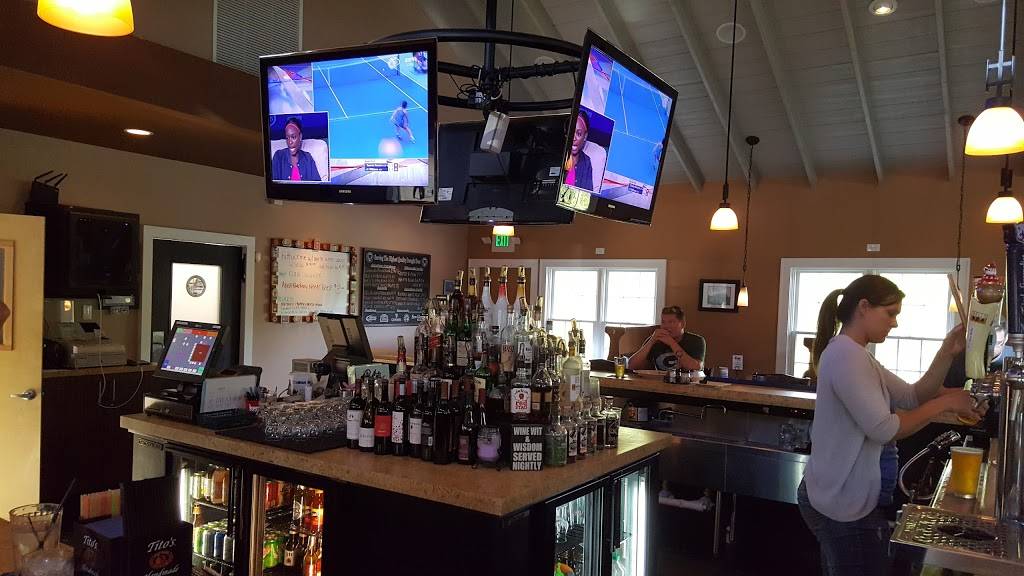 Mequon Pizza Company | restaurant | 12020 N River Rd, Mequon, WI 53092, USA | 2622425917 OR +1 262-242-5917