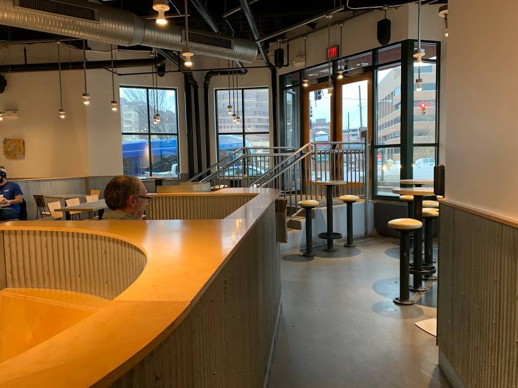 Chipotle Mexican Grill | restaurant | 258 Stetson St, Cincinnati, OH 45219, USA | 5135599300 OR +1 513-559-9300