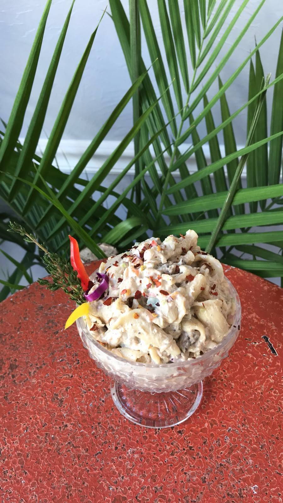 Murls Kitchen | restaurant | 143 Washington St, Dorchester, MA 02121, USA | 6175067331 OR +1 617-506-7331