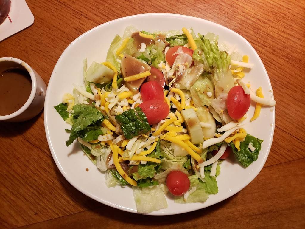 Outback Steakhouse | restaurant | 911 Outlet Center Dr, Smithfield, NC 27577, USA | 9199893056 OR +1 919-989-3056