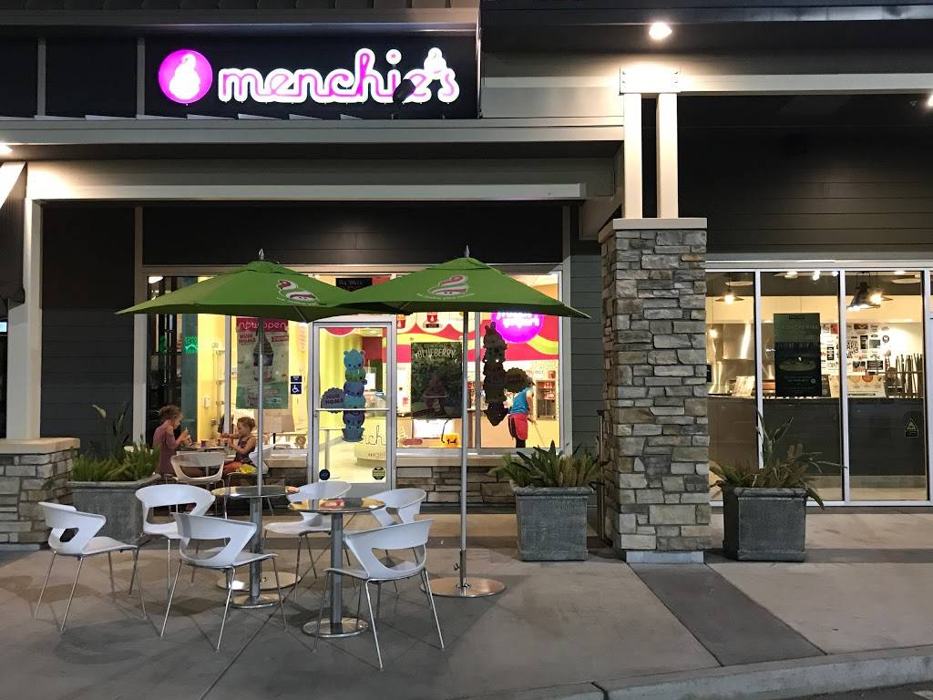 Menchies Frozen Yogurt | bakery | 8464 N Friant Rd, Fresno, CA 93720, USA | 5594122444 OR +1 559-412-2444
