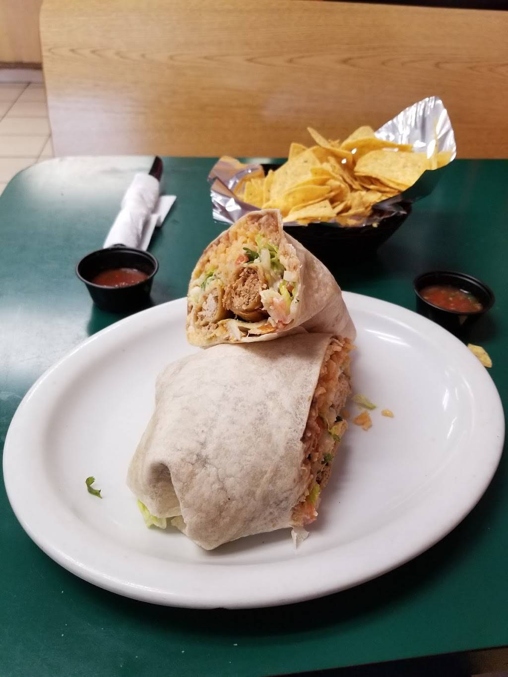 Taqueria Jalisco | restaurant | 1160 Pitt School Rd # E, Dixon, CA 95620, USA | 7076788721 OR +1 707-678-8721