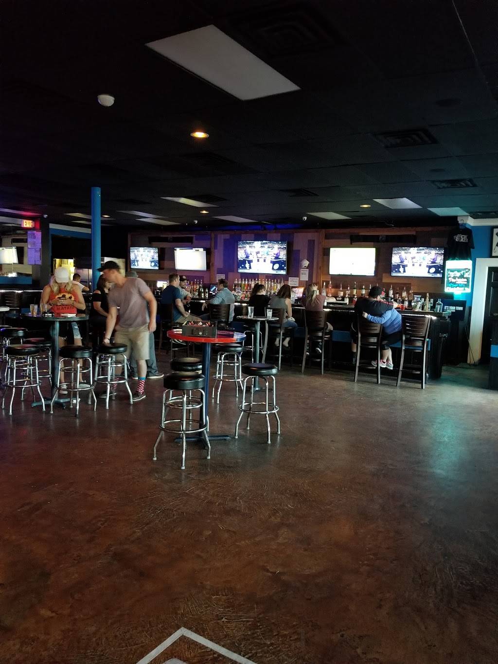 Slackers Sports Bar - Naco | restaurant | 12234 Nacogdoches Rd, San Antonio, TX 78217, USA | 2108452603 OR +1 210-845-2603