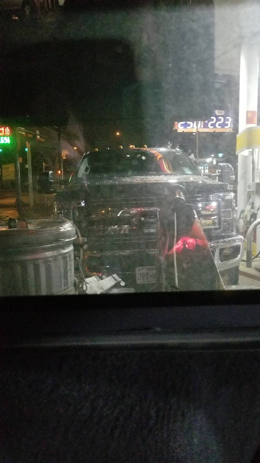 La Familia | restaurant | 8540 Research Blvd, Austin, TX 78758, USA | 5124586500 OR +1 512-458-6500