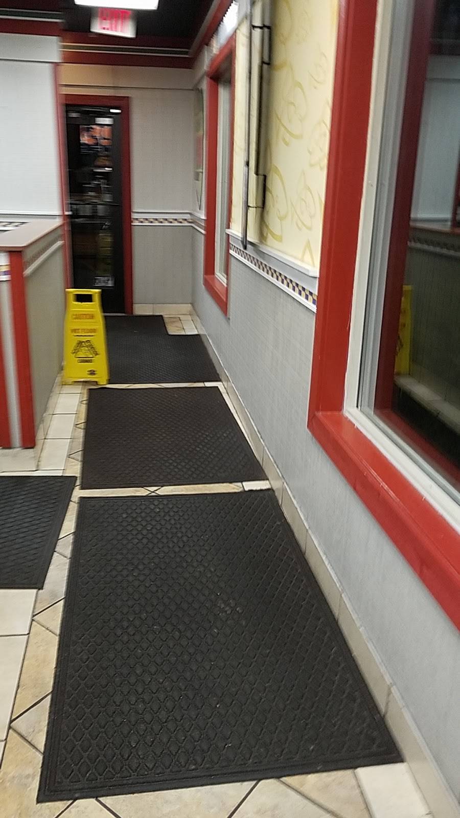 Long John Silvers | restaurant | 2040 Lee Hwy, Bristol, VA 24201, USA | 2766696633 OR +1 276-669-6633