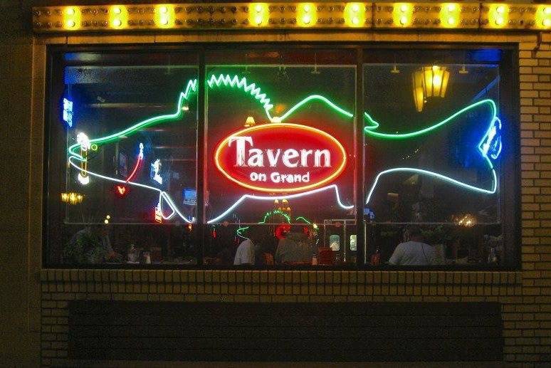 Tavern on Grand | restaurant | 656 Grand Ave, St Paul, MN 55105, USA | 6512289030 OR +1 651-228-9030
