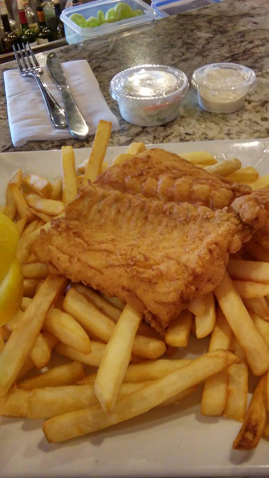 Courtyard Restaurant & Pub | night club | 1337 County Rd, Bourne, MA 02532, USA | 5085631818 OR +1 508-563-1818