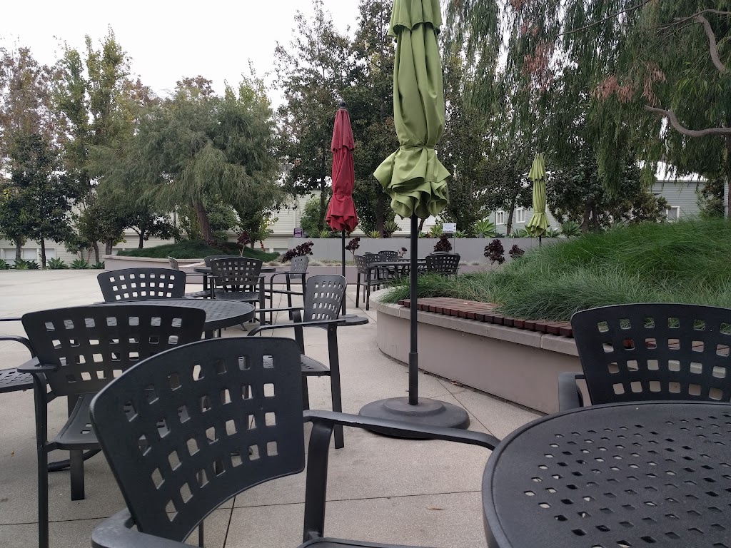 Hangar 19 Cafe | restaurant | 12181 Bluff Creek Dr, Playa Vista, CA 90094, USA | 3108626400 OR +1 310-862-6400