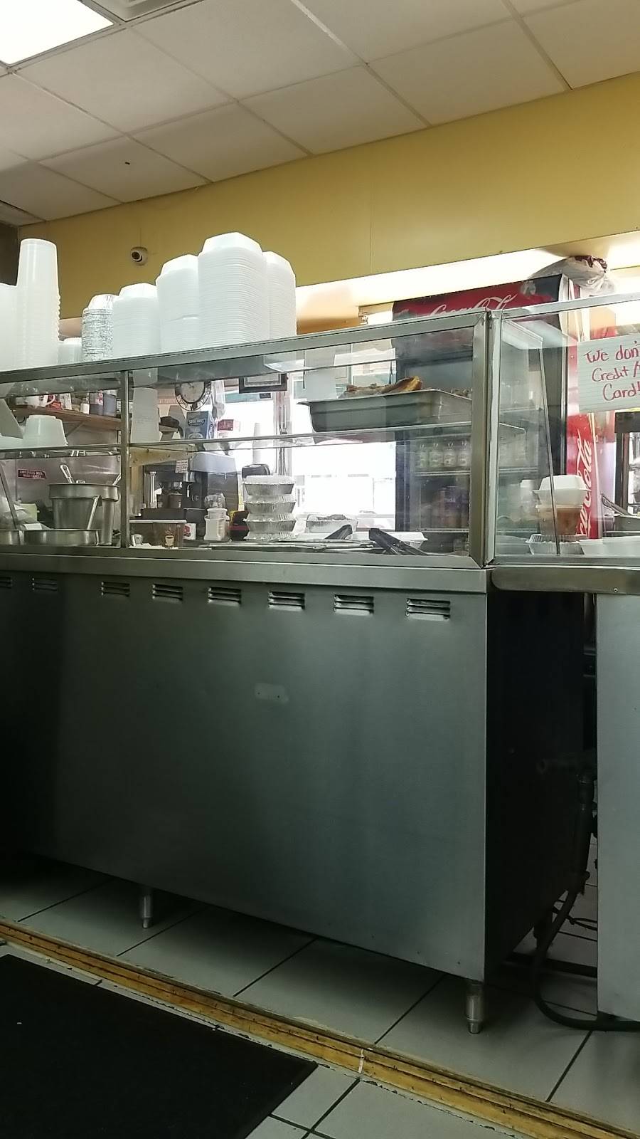 Chimis & Deli Restaurant | restaurant | 911 Summit Ave, Union City, NJ 07087, USA | 2014229766 OR +1 201-422-9766